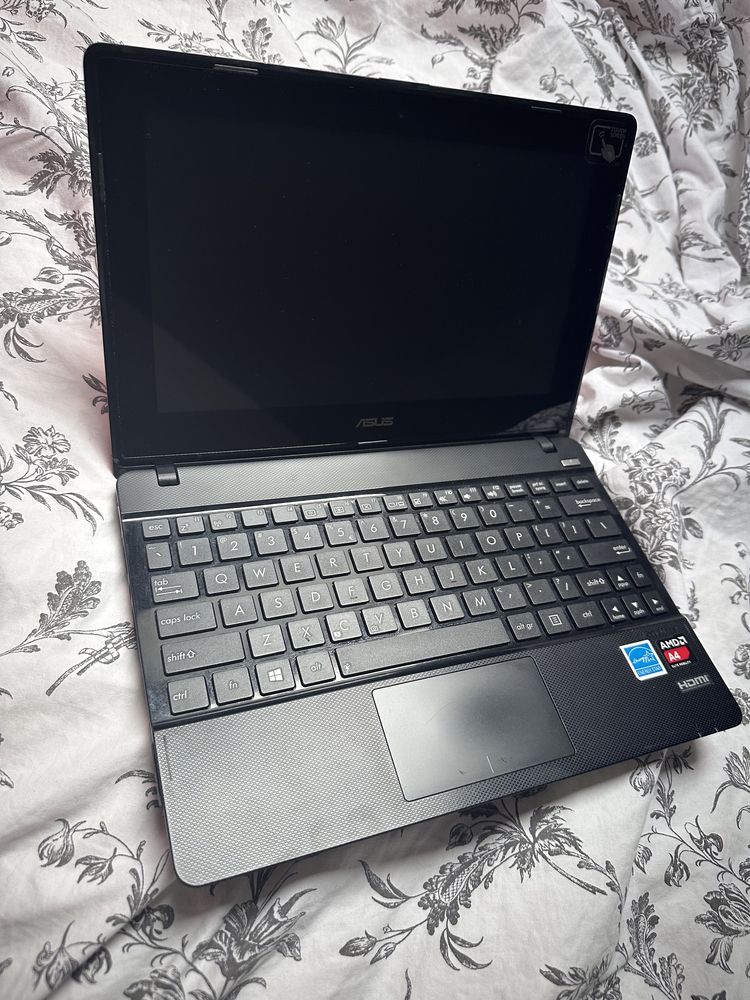 Asus x102b discount