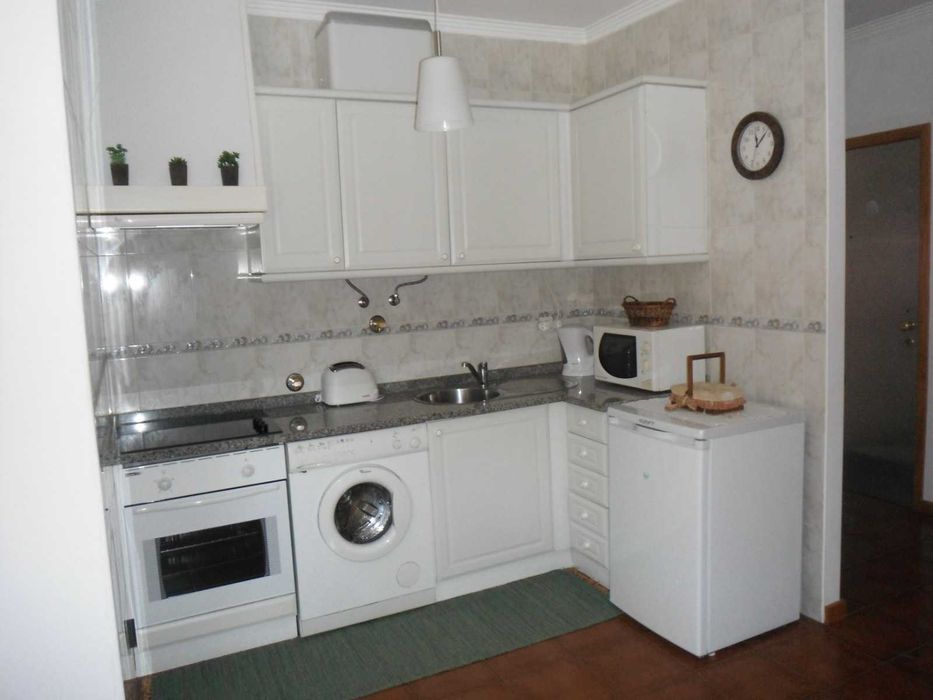Apartamento T1 no Areal de Cima (S. Vítor, Braga)