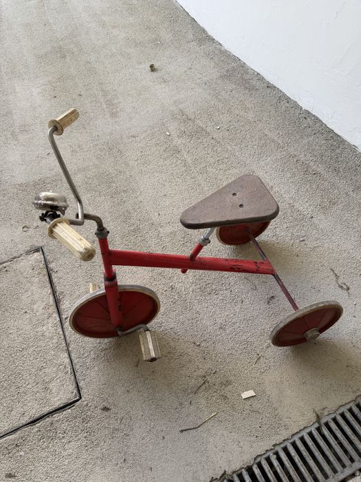 Triciclo antigo