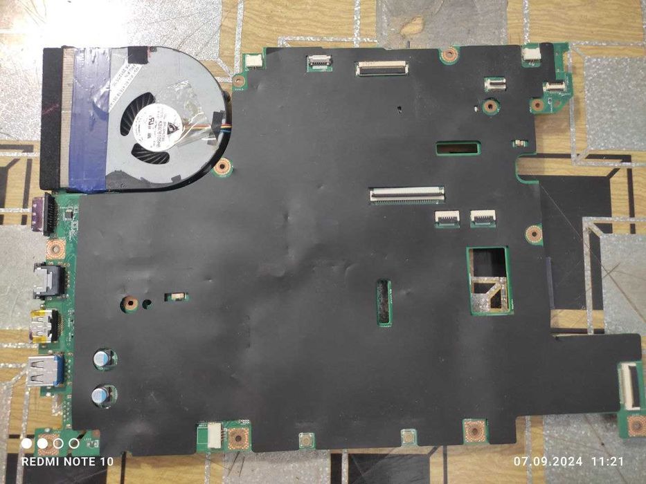 (запчасти) от ноутбука Lenovo B580 (разборка)