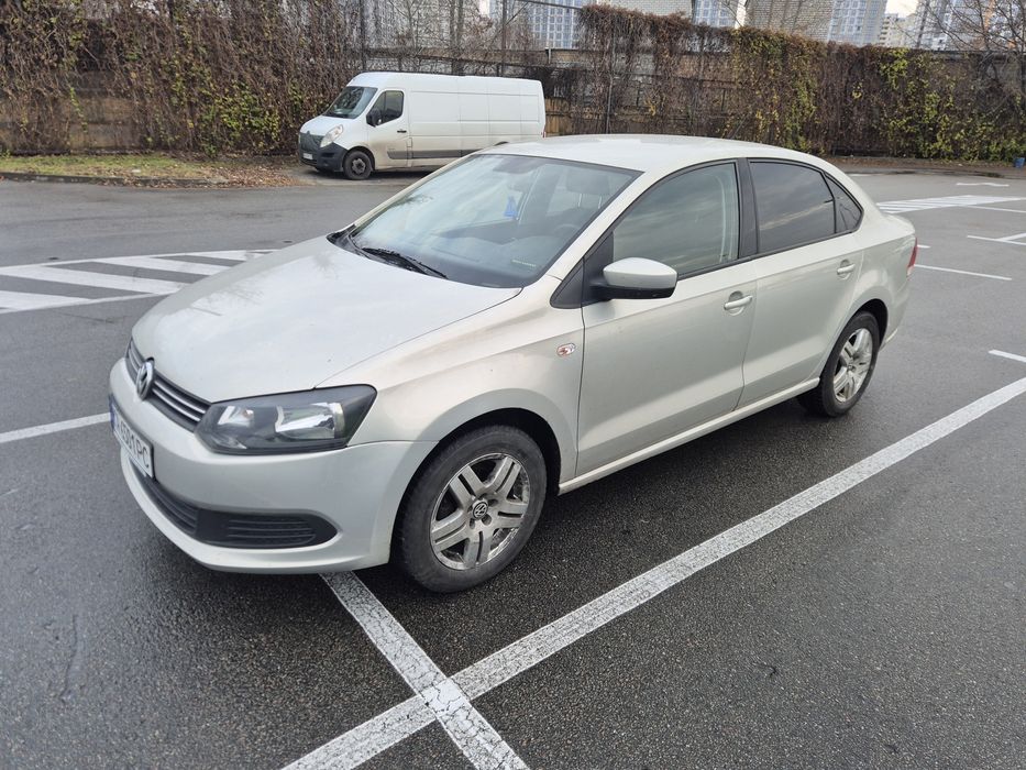 Продам Volkswagen Polo Sedan 2011р. 1.6 MPI