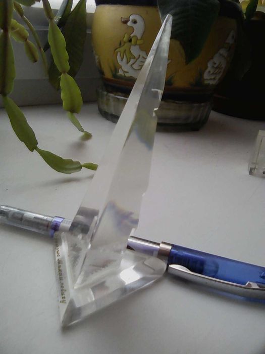 Фигурная вырезка из оргстекла?