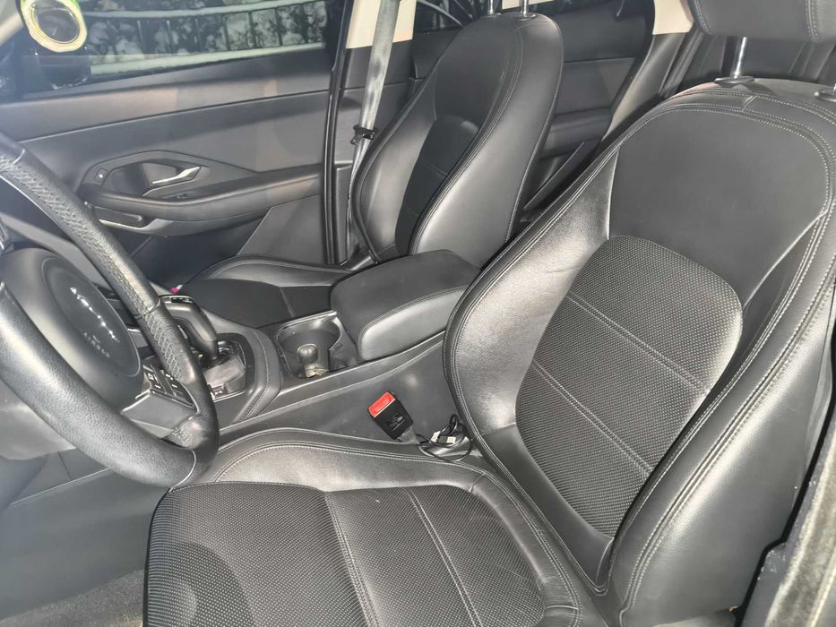 Jaguar E Pace 2019 Silnik: P200 AWD (200 KM) 9-Automat