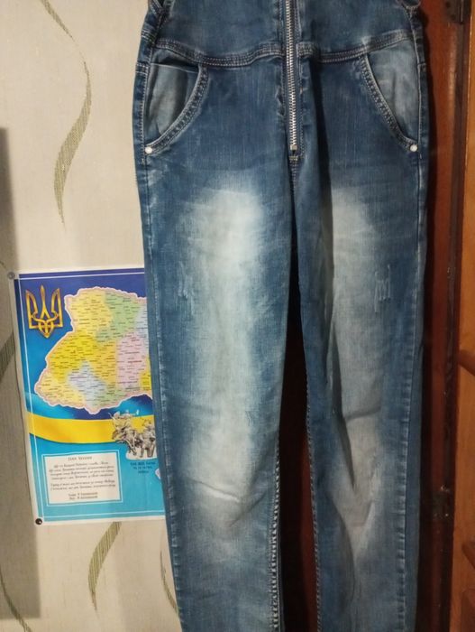 Джинсовий комбінезон