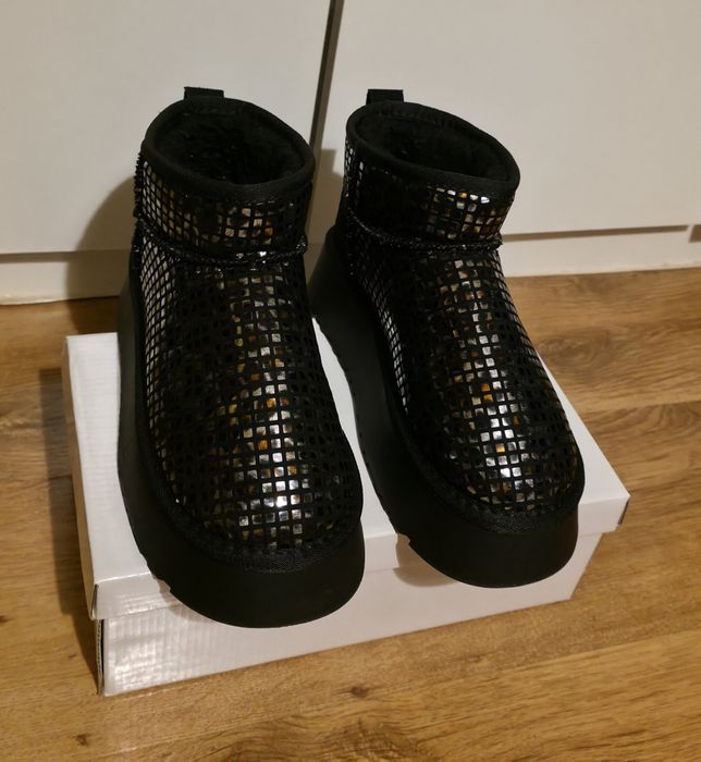 Buty damskie "UGC" rozmiar 38.