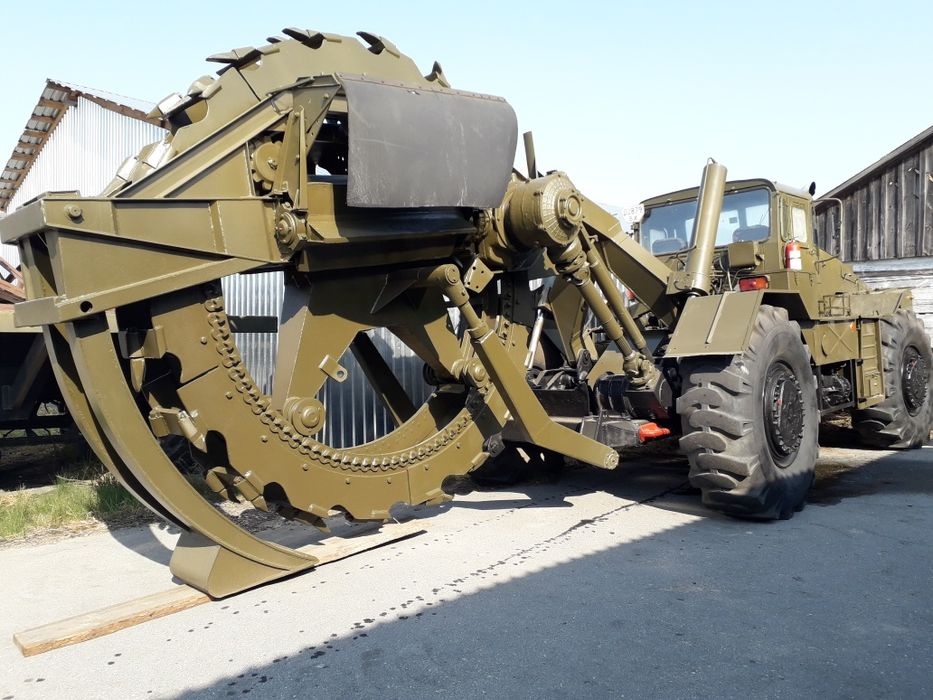 Продам Траншеекопатель ТМК-2