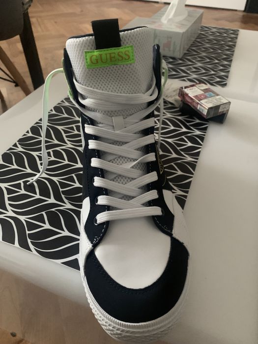 Meskie buty guess model santino