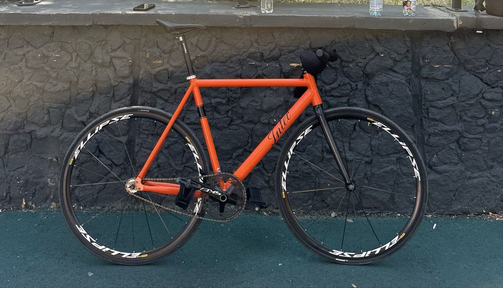 Велосипед фикс (фикс, фікс, fixed gear)