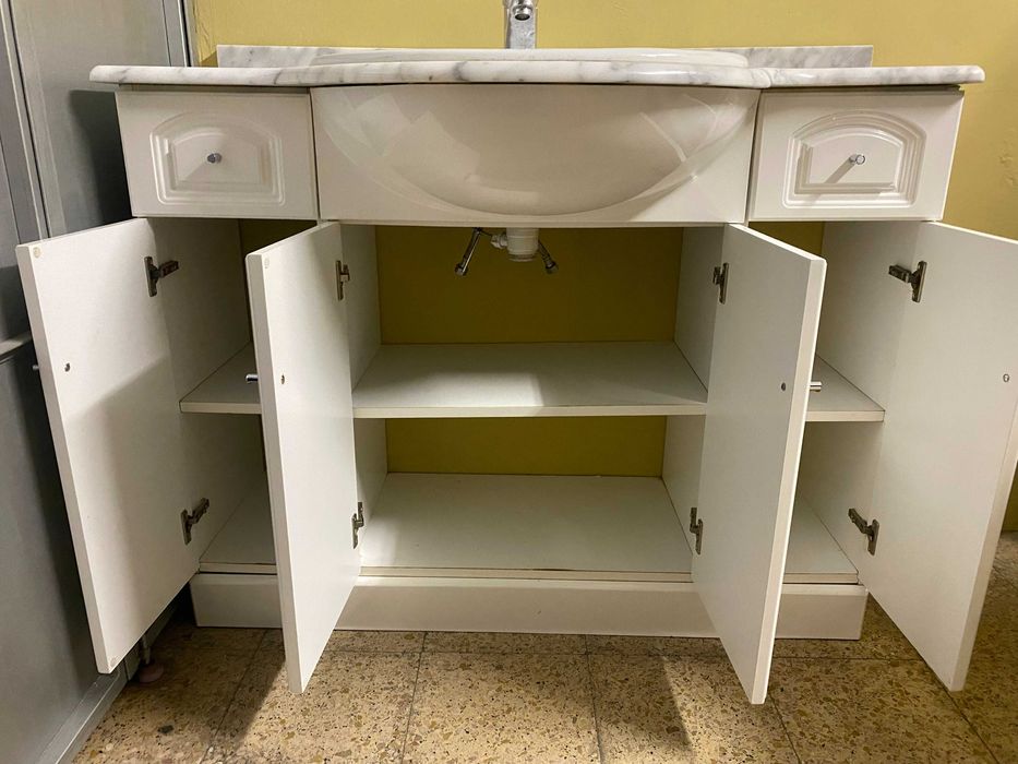 lavatório wc, usado