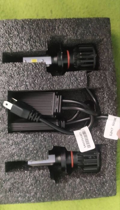 Автомобільні лампи  H7 H11 світлодіодні