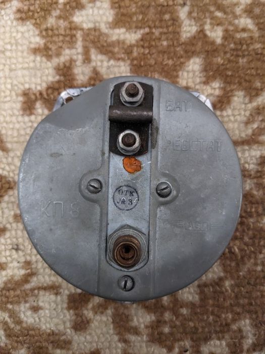 Новый датчик бензина и масла к Москвич 400-401. Спидометр СП18Б.