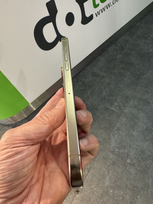 iPhone 16 Pro Max 256GB - Garantia