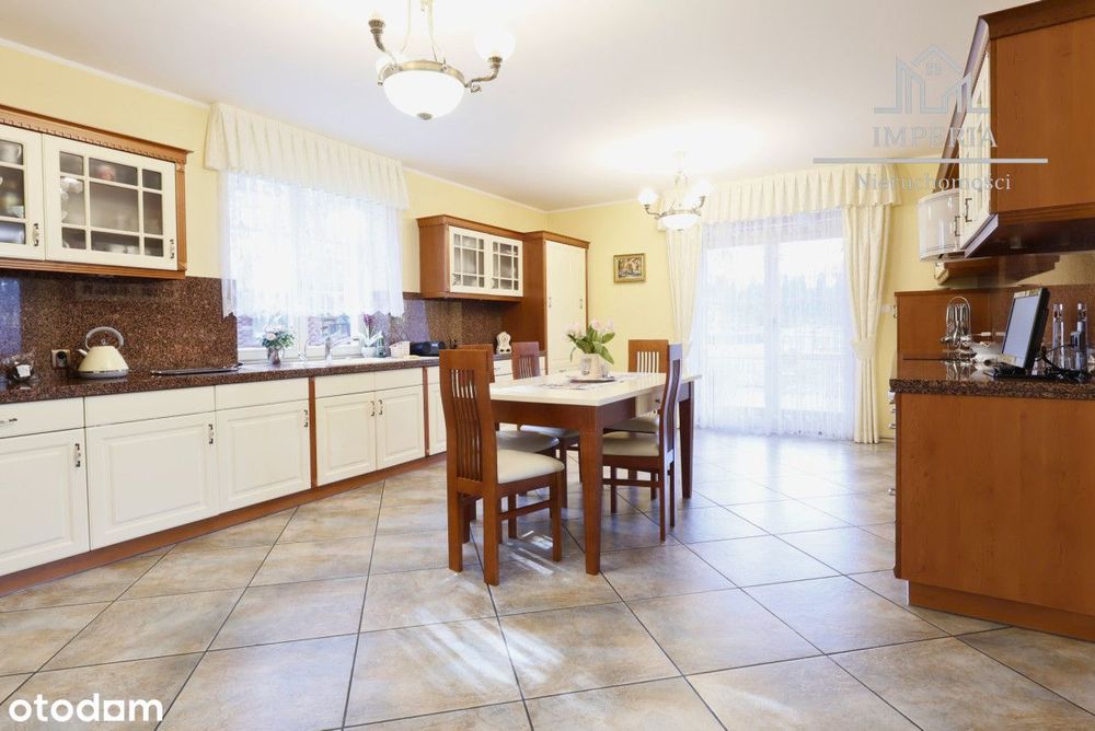 Prestiżowa nieruchomość w Koźminie | 340m2