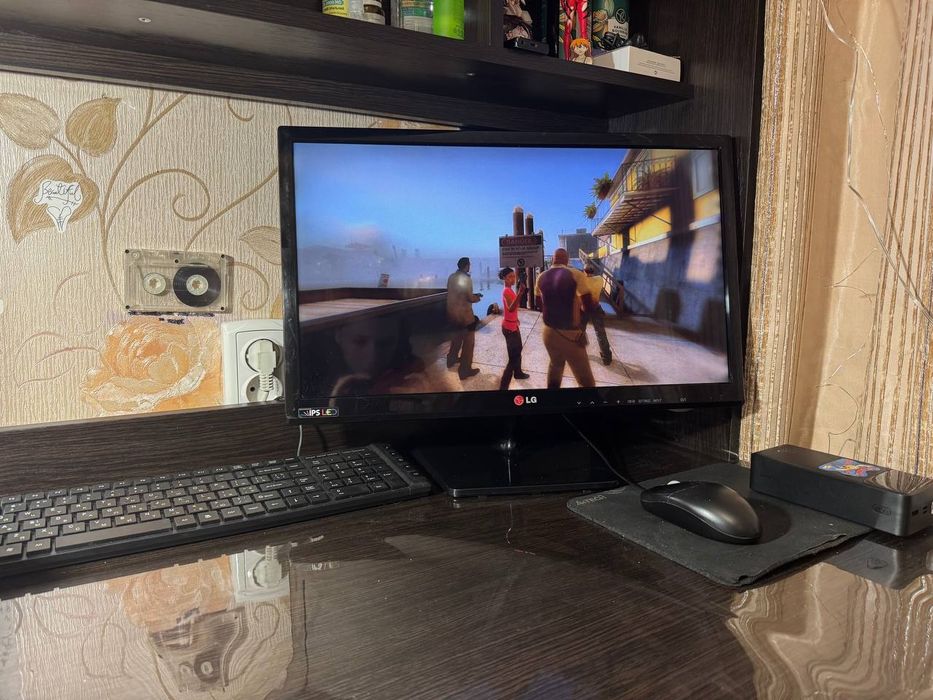 Продам телевизор LG 22''