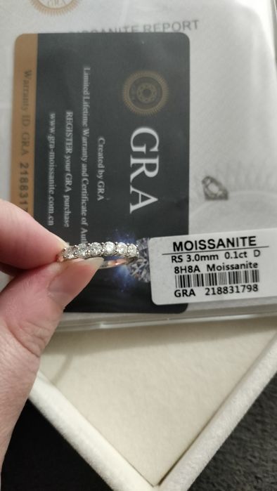 Nowy zestaw biżuterii z moissanitami GRA