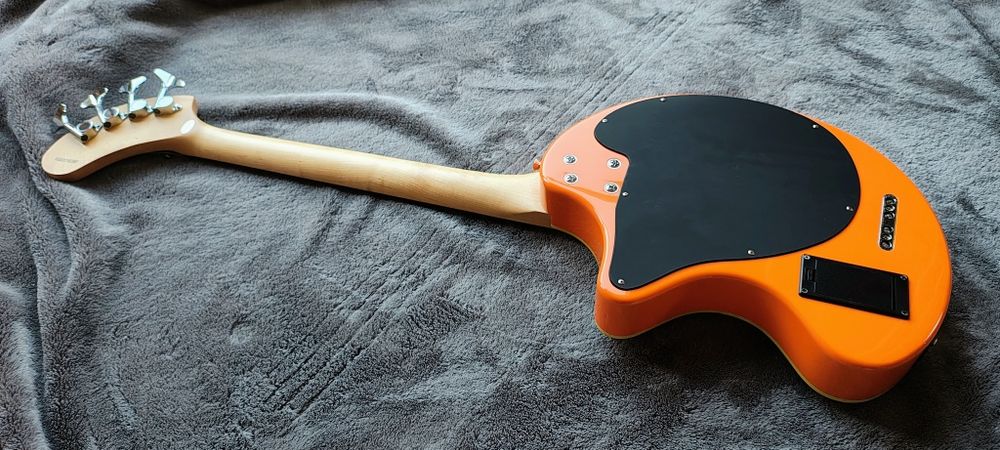 Gitara basowa mini Fernandes