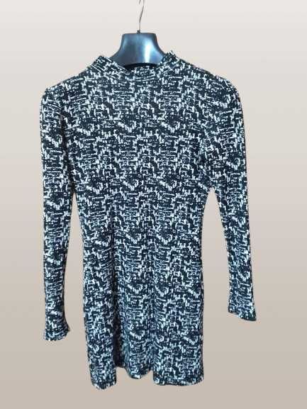 Стильна В'язана Сукня-Гольф Sisters Point (Розмір S, Made in Poland)