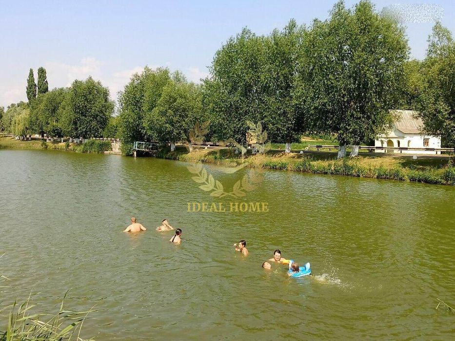 Продам чудовий будинок у мальовничому селі Пологи,