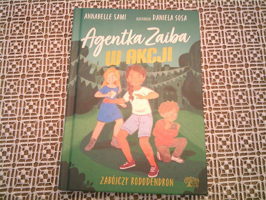 książka Agentka Zabia w akcji zabójczy rododendron