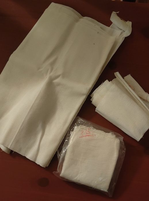 Vários materiais de costura e artesanato , em conjunto ou separado