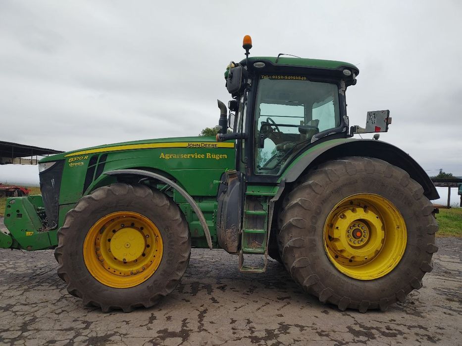 John Deere 8370R