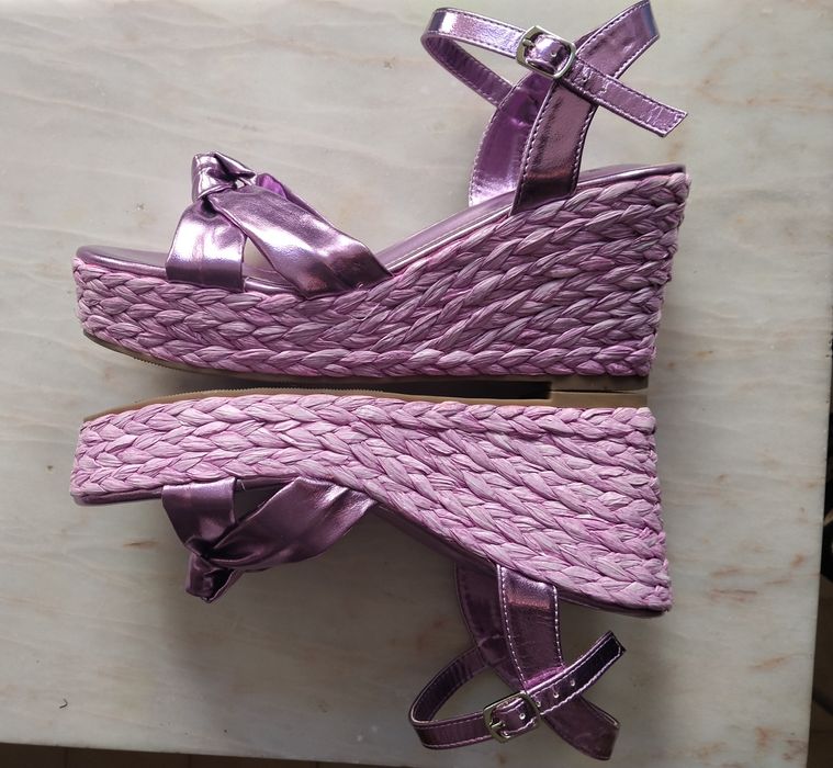 Sandálias Seaside praticamente novas