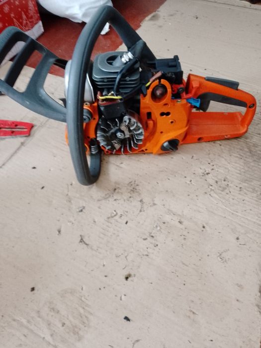 Хускварна 240 на запчастини