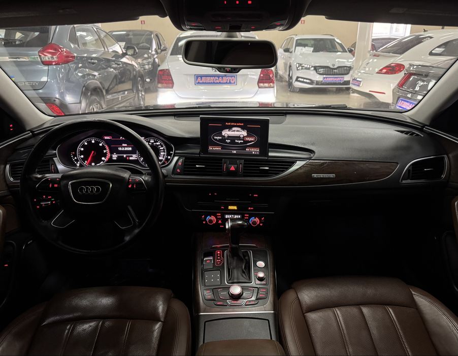 Audi A6 quattro 3.0TFSI V6 24V АКПП 2012 р.в. (300 к.с.)