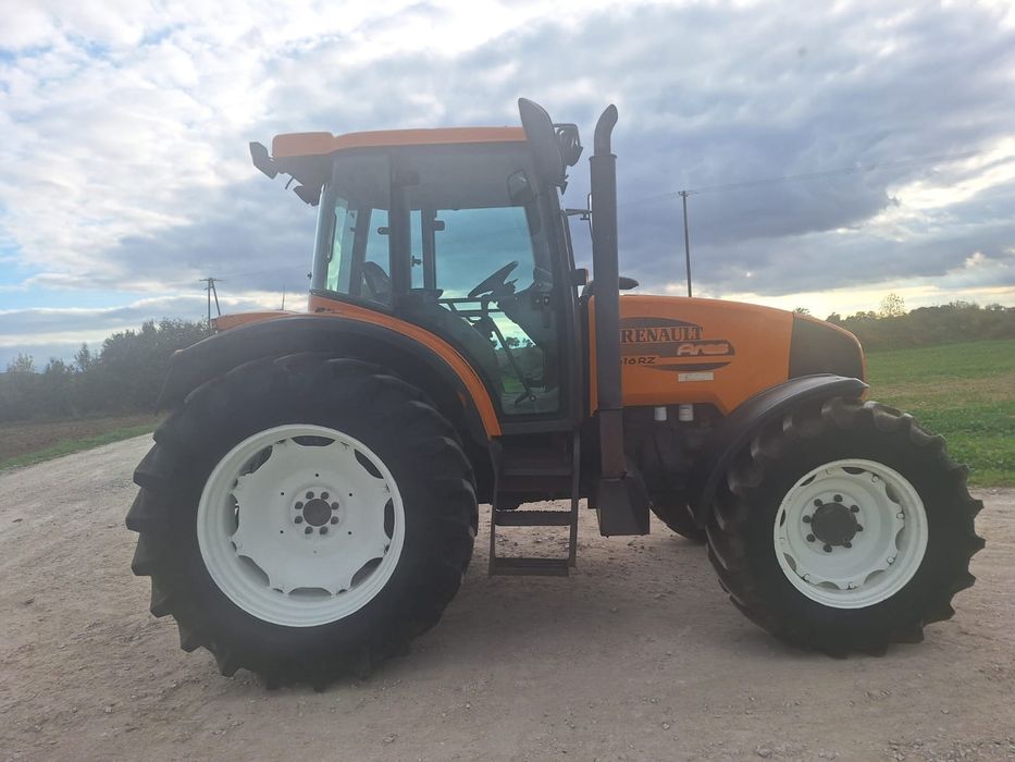 Renault Ares 616 RZ Obciążniki Nowe Opony  Amortyzowana Kabina John Deere Case