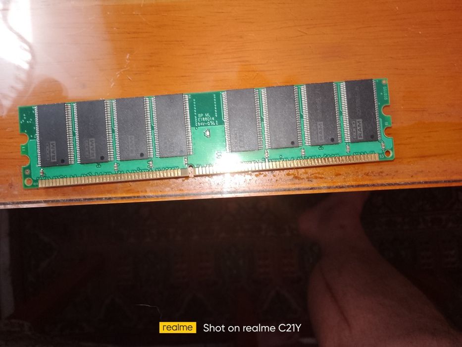 DDR 1GB PC-3200 DIMM GR400D64L3/1G