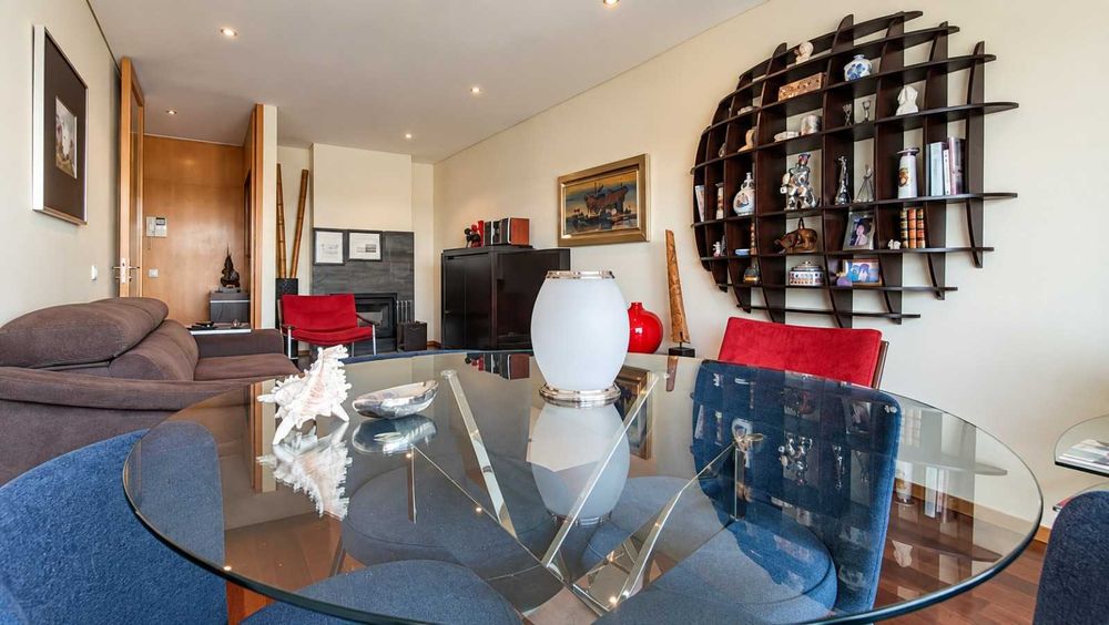 Apartamento T1 com varanda e garagem fechada, Póvoa de Varzim