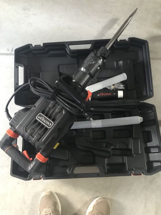 Відбійний молоток прокат оренда 400 грн доба