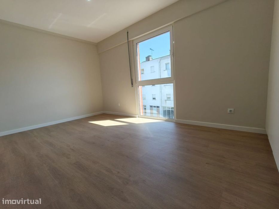 Apartamento T3 totalmente remodelado Abelheira, Viana do Castelo