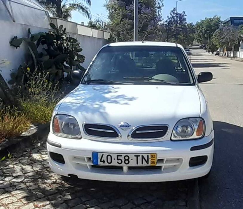 Nissan micra comercial