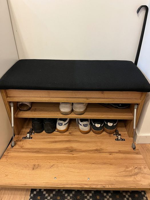 Szafka na buty z siedziskiem