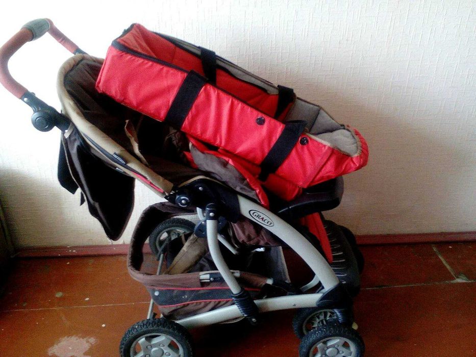 Терміново! Коляска Graco 2 в 1