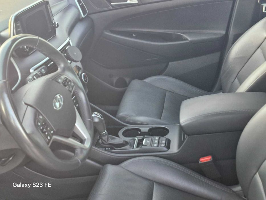 Hyundai Tucson 1.6 CRDi , Premium+Pele, DCT