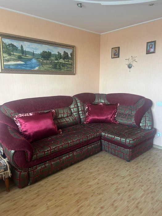 Продам квартиру р-н Тіра
