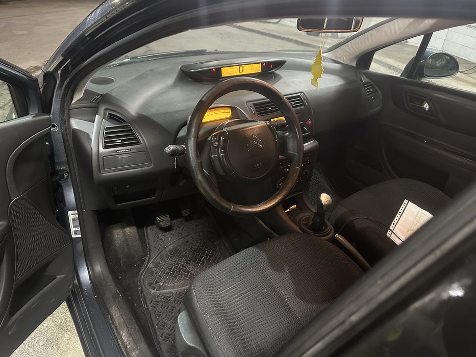 Citroen C4 1.6 hdi 110cv