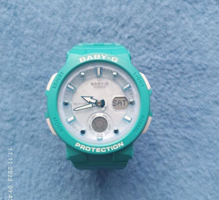 Casio.        BGA