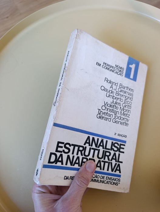 Análise estrutural da narrativa - ensaios da revista Comunications