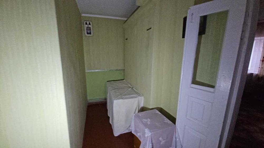 Неподалік від Ж.Д,вокзалу продається утеплений будинок в Яготині