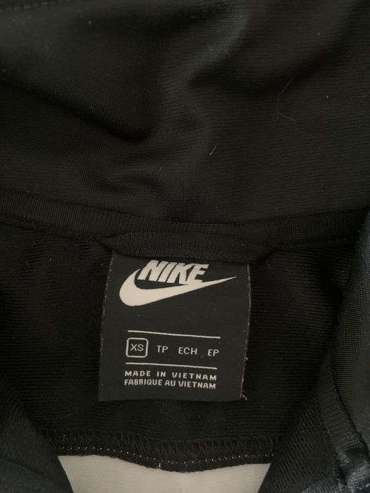 Жіноча кофта Nike