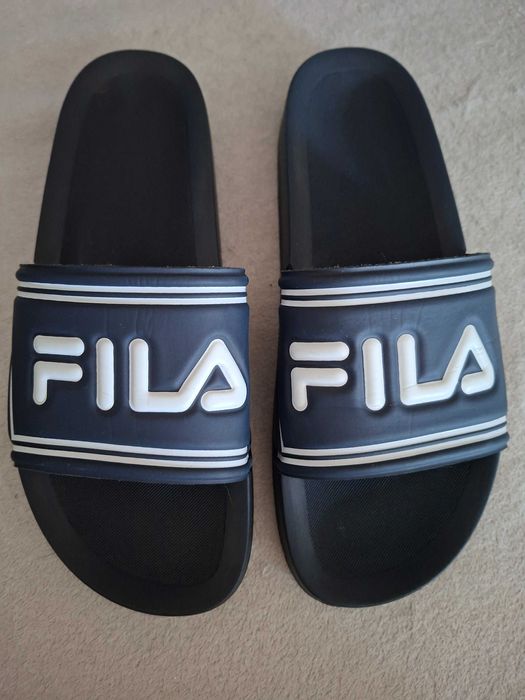 Klapki Fila granatowe