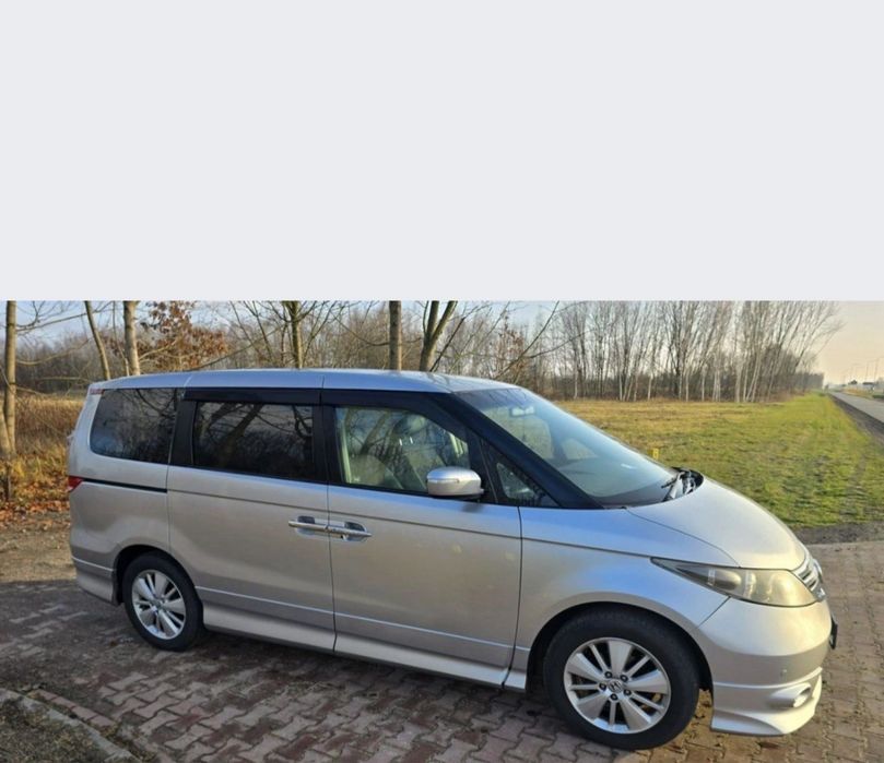 Honda  elysion мінівен