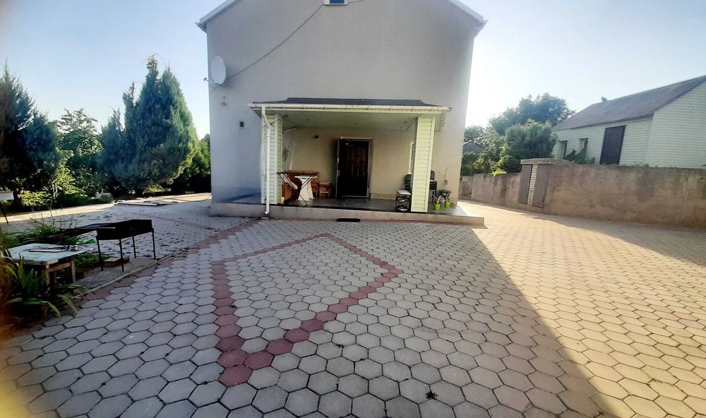 Будинок подобово  120 кв.м