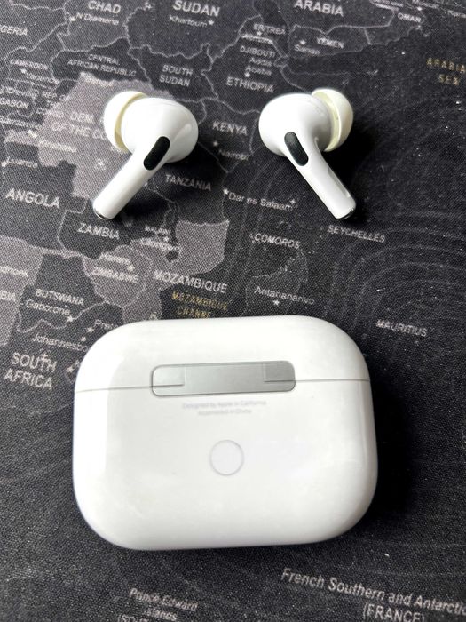 Apple AirPods Pro A2084