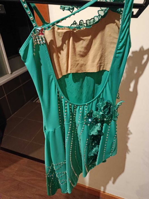Vestido patinagem