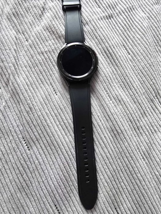 Zegarek Samasung Galaxy Watch 4 classic