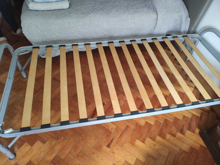 Conjunto cama solteiro. excelente estado, Oportunidade